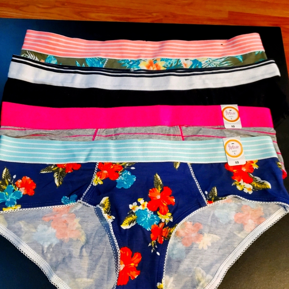🌹 bundle of 4 underwear